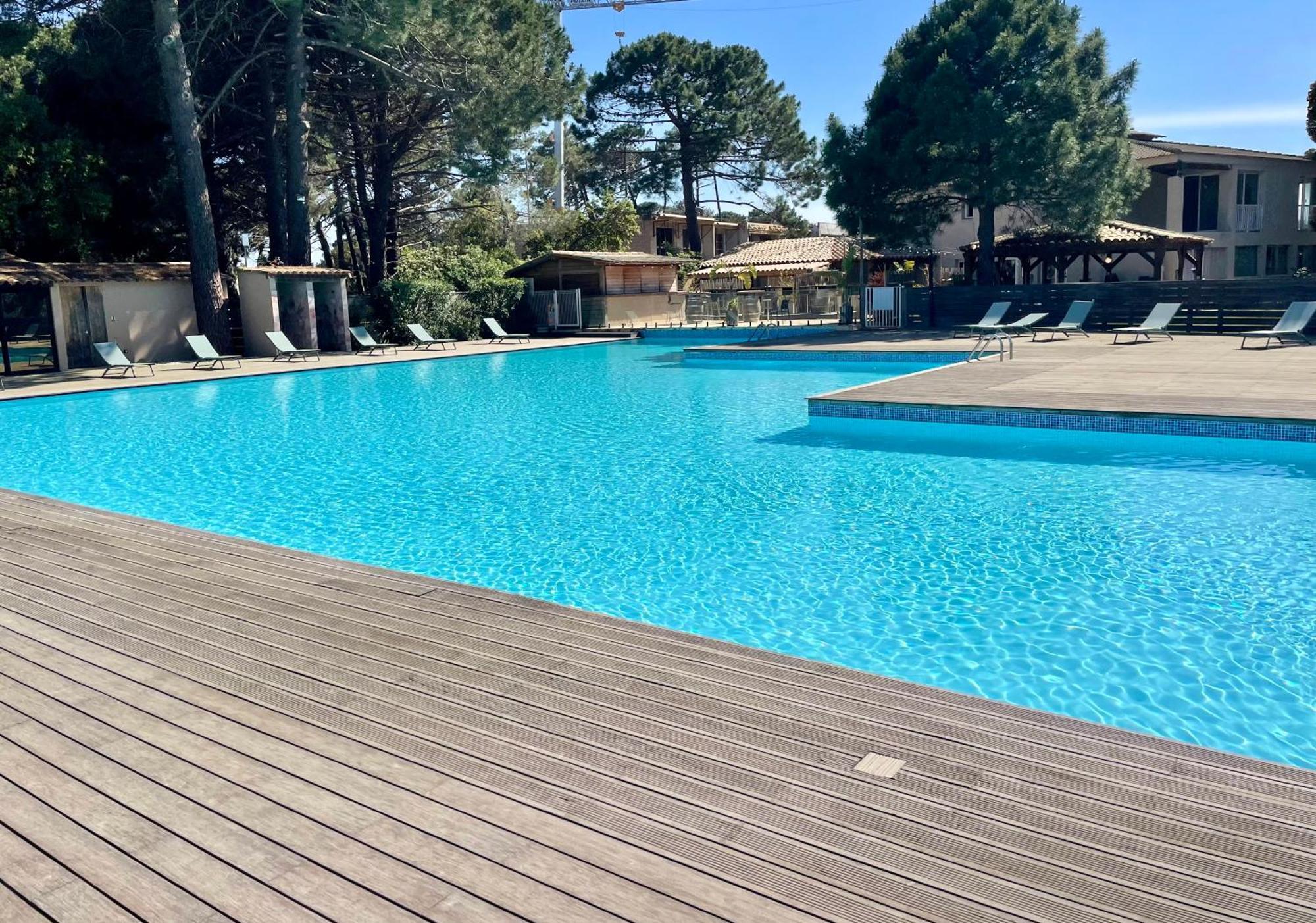 Cala Rossa By Sarai, Apt T2 4 Personnes, Dans Residence Hoteliere Avec Piscine Lecci Zewnętrze zdjęcie